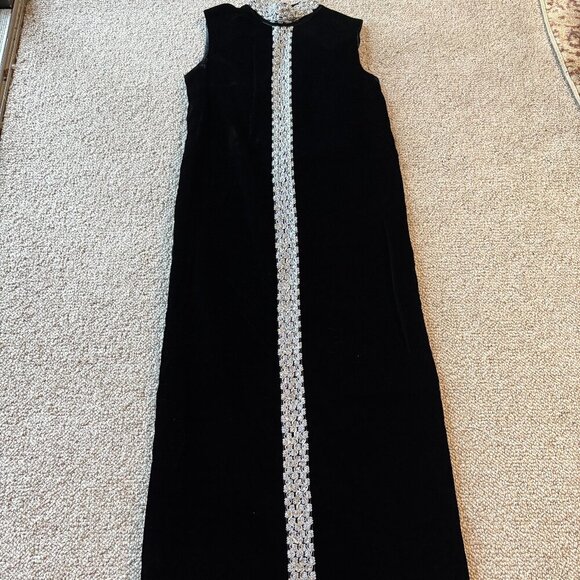 Vintage 70s Black Velvet Column Dress | Silver Thread & Beading | Mod Evening - Picture 1 of 11